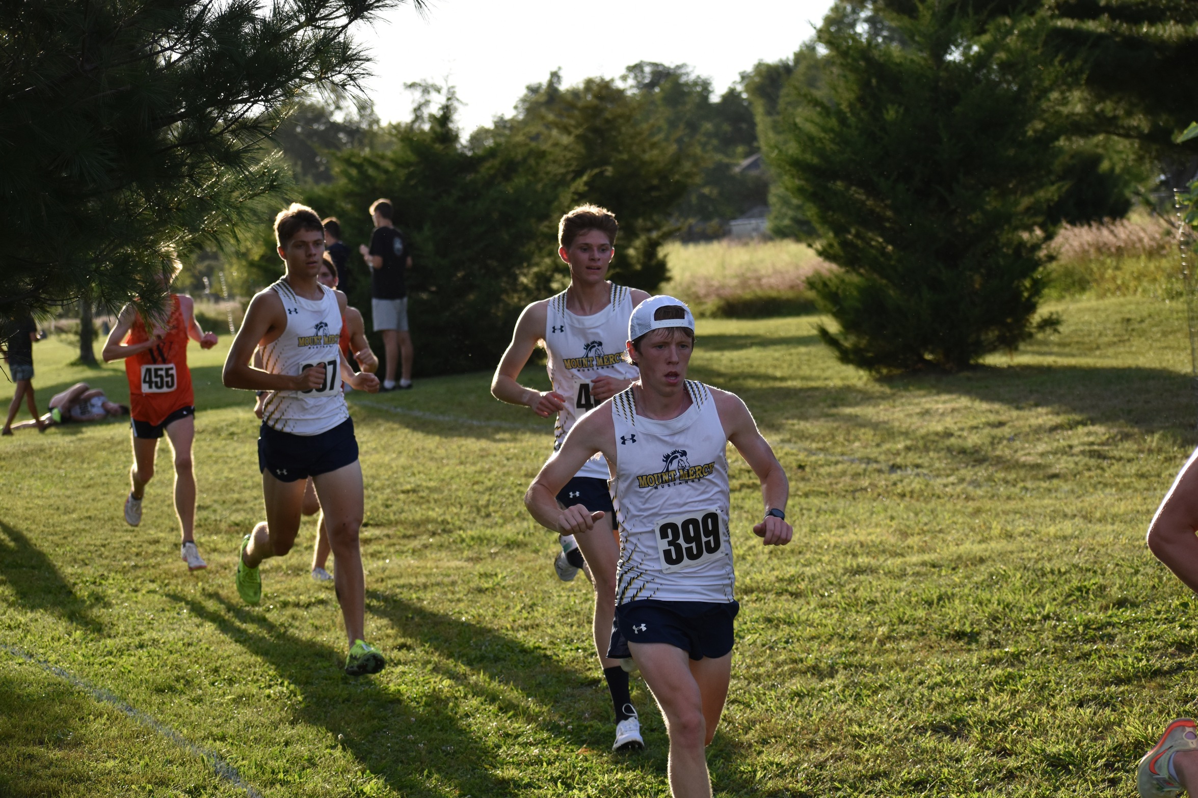 Mustangs Finish 7th at the Larry Young Invite