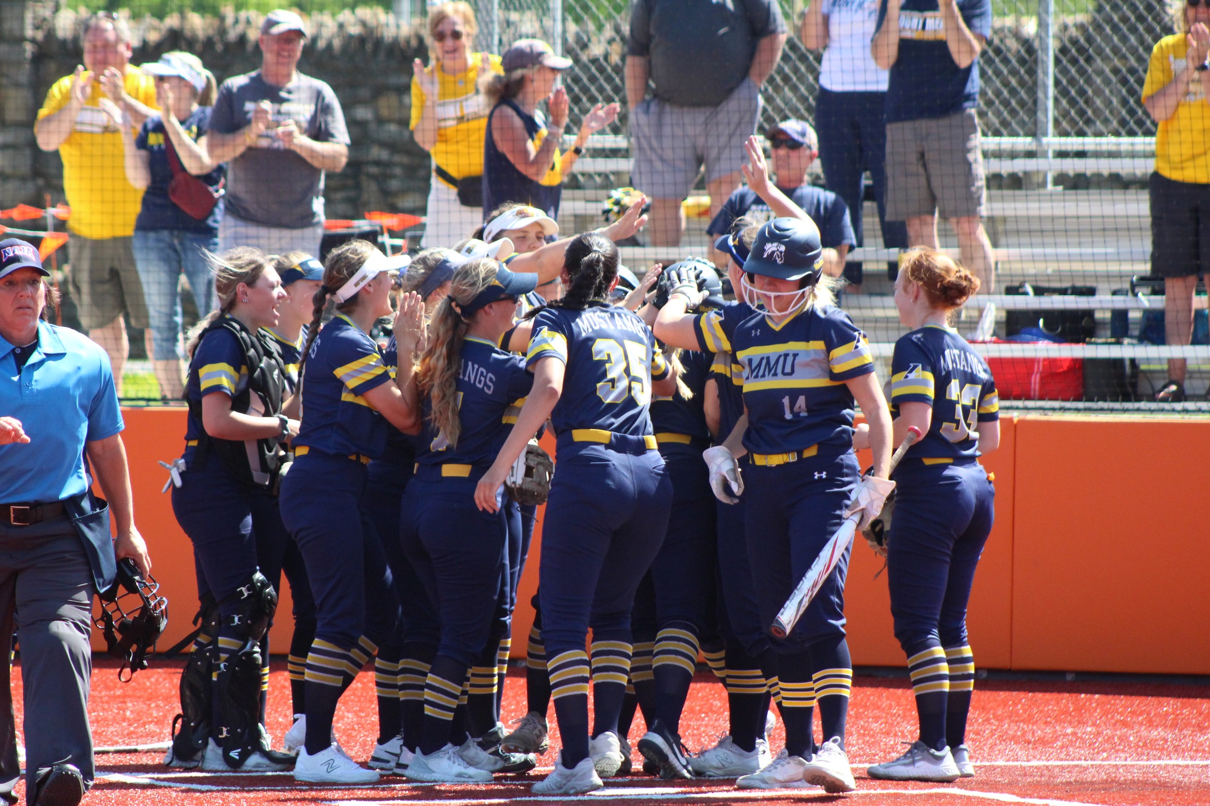 Mount Mercy Splits Wednesday Doubleheader with Warner